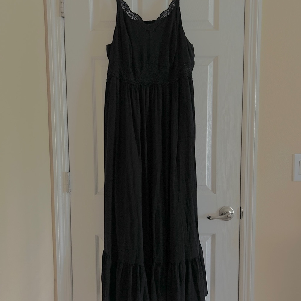 Torrid 2 Black Lace V-Neck Maxi Dress